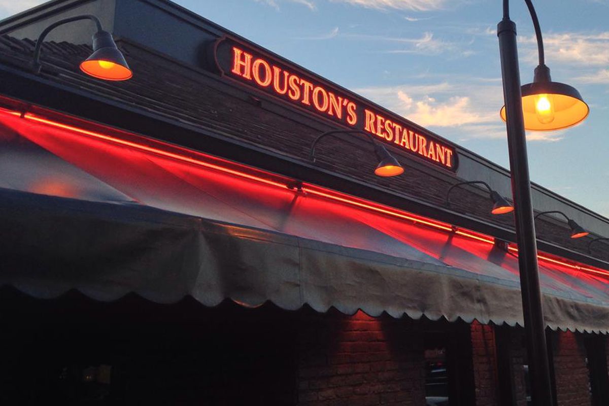 How To Check Your Houston's Restaurant Gift Card Balance